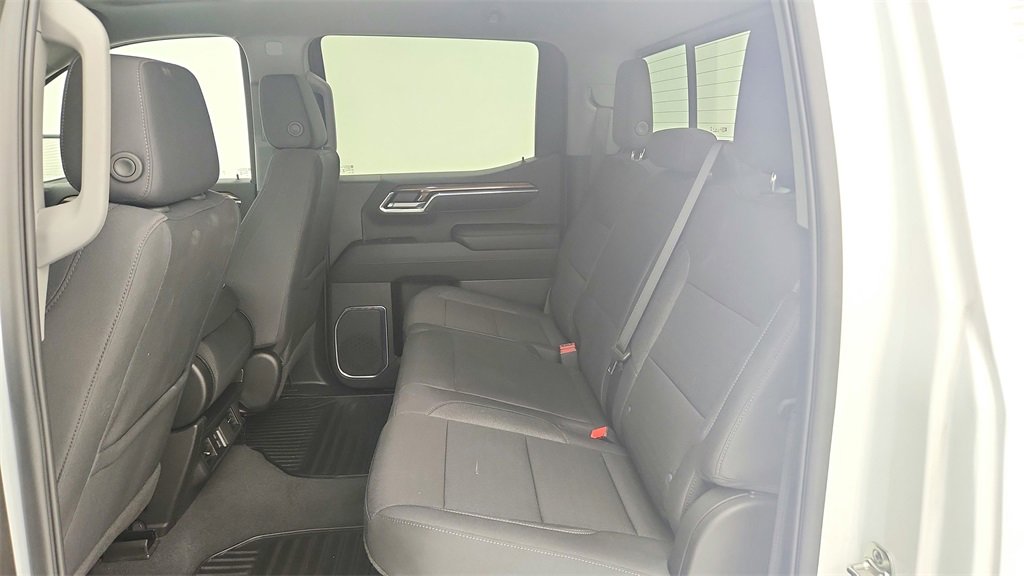 Certified 2025 Chevrolet Silverado 1500 LT w/ Safety Package image 27