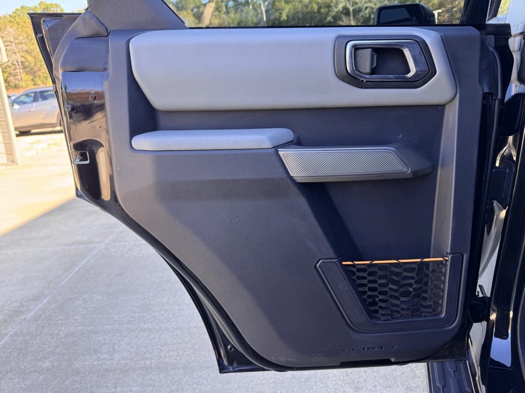 Used 2021 Ford Bronco Badlands w/ Sasquatch Package image 22