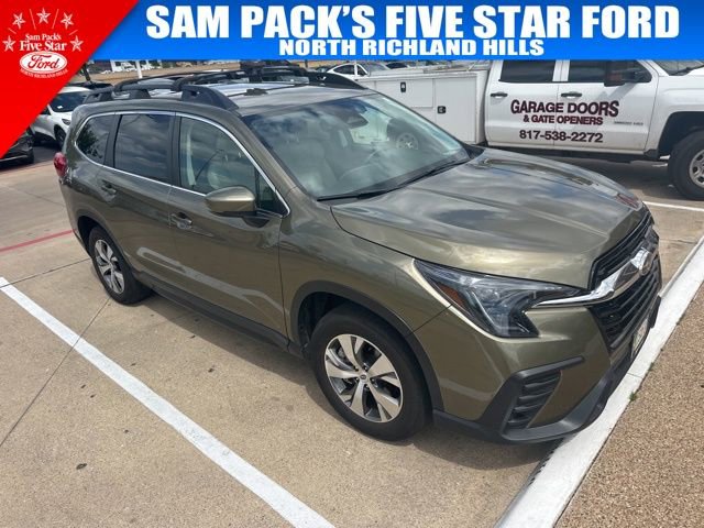 Used 2024 Subaru Ascent Premium w/ Convenience Package image 3