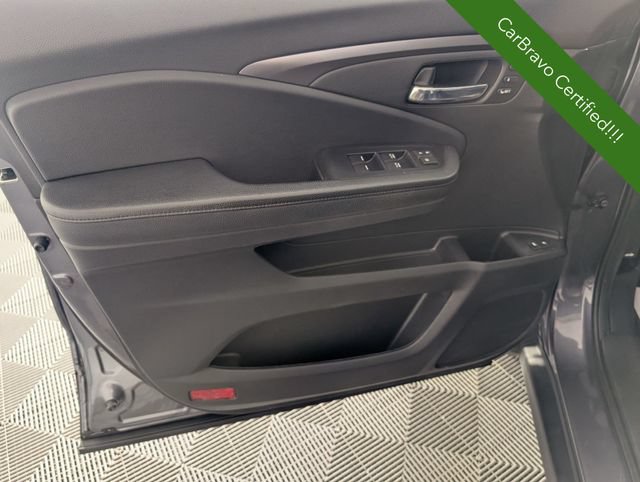Used 2022 Honda Pilot Special Edition image 11