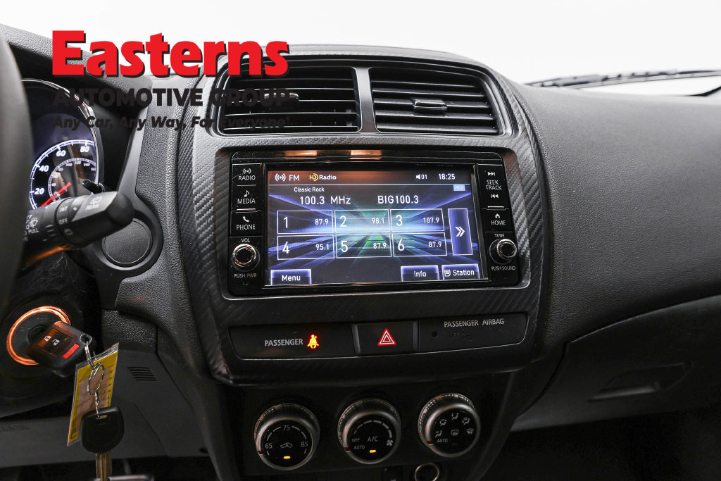 Used 2023 Mitsubishi Outlander Sport ES AWD/4WD image 14