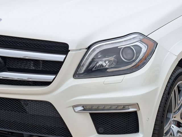 Used 2015 Mercedes-Benz GL 63 AMG 4MATIC image 11