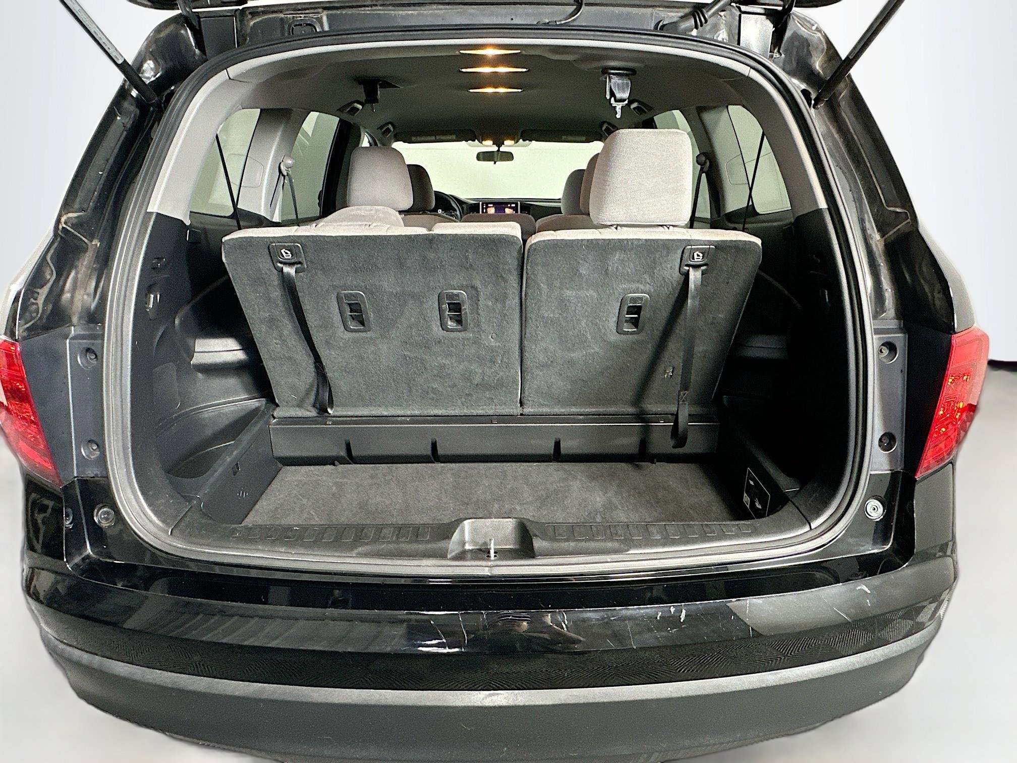Used 2018 Honda Pilot EX image 28