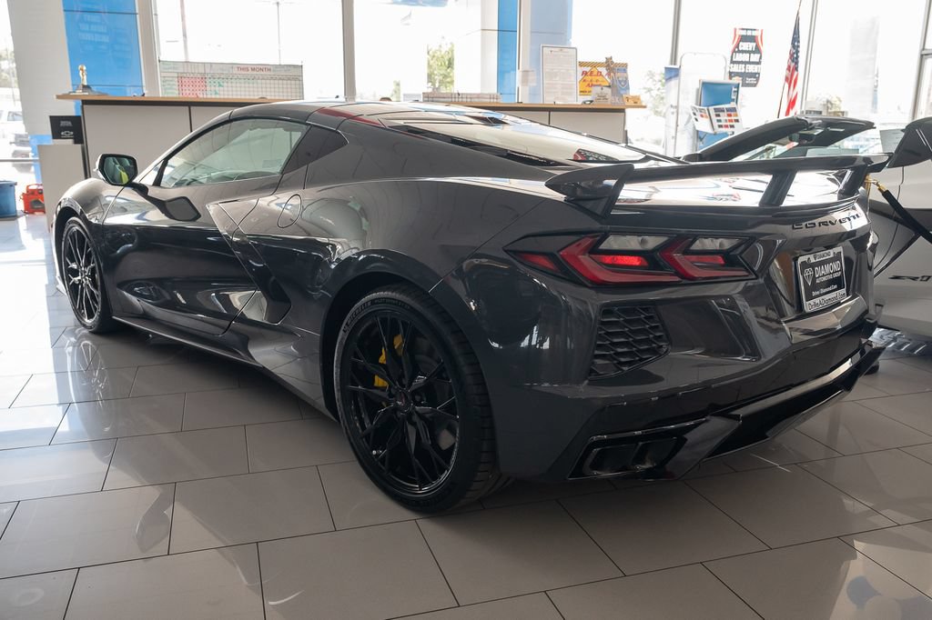 New 2027 Chevrolet Corvette Stingray Coupe w/ Z51 Performance Package RWD image 4