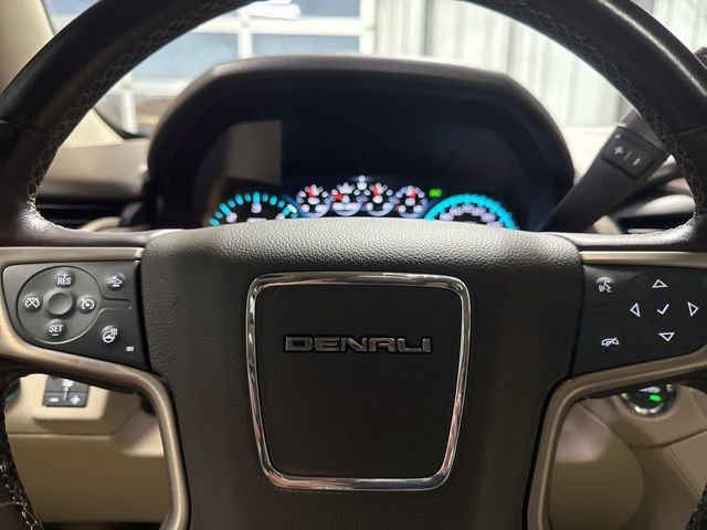 Used 2020 GMC Yukon Denali w/ Open Road Package image 16