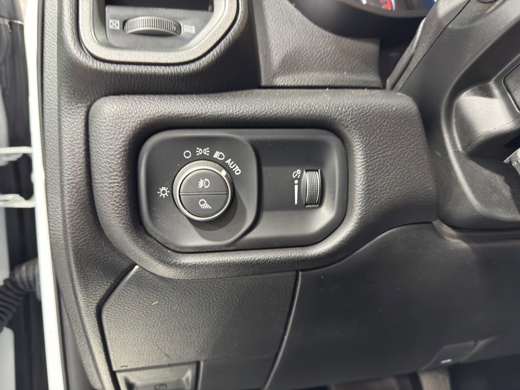 Used 2024 RAM 5500 Tradesman w/ Chrome Appearance Group image 20