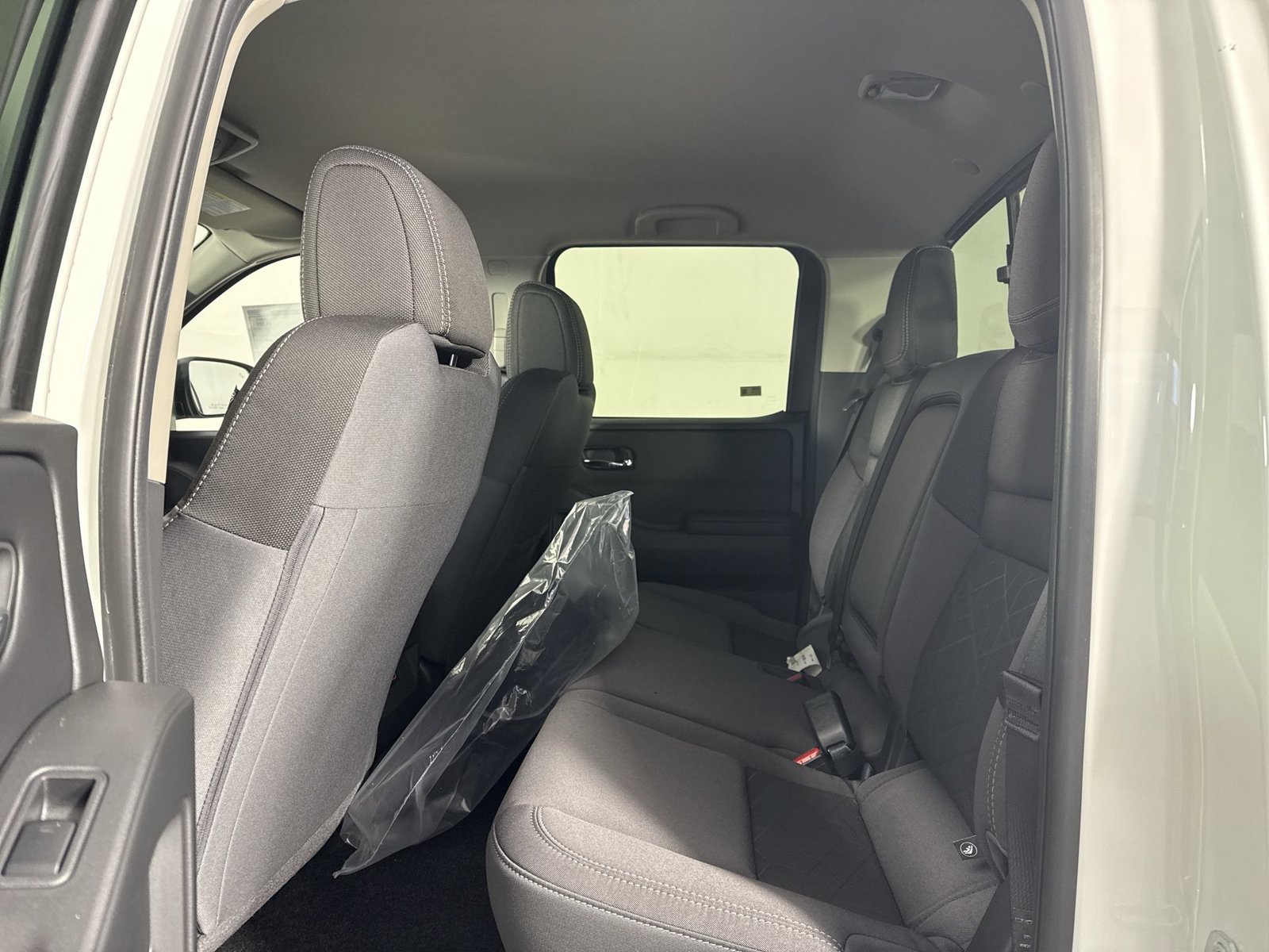 New 2026 Nissan Frontier SV w/ All-Weather Content Package AWD/4WD image 21