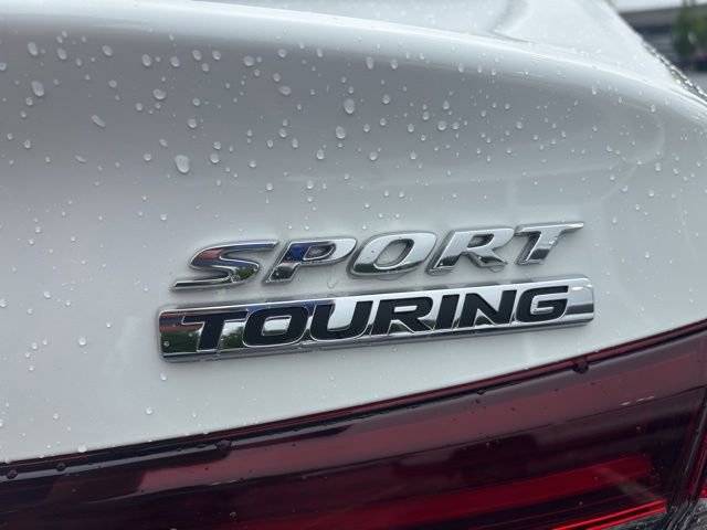 Certified 2025 Honda Civic Sport Touring image 9