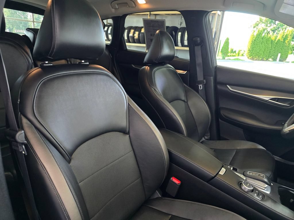 Certified 2023 INFINITI QX50 Luxe AWD/4WD image 30