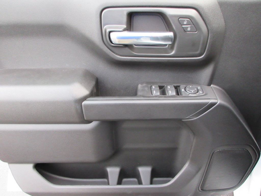 New 2026 Chevrolet Silverado 1500 Custom w/ Turbomax Blackout Package AWD/4WD image 22