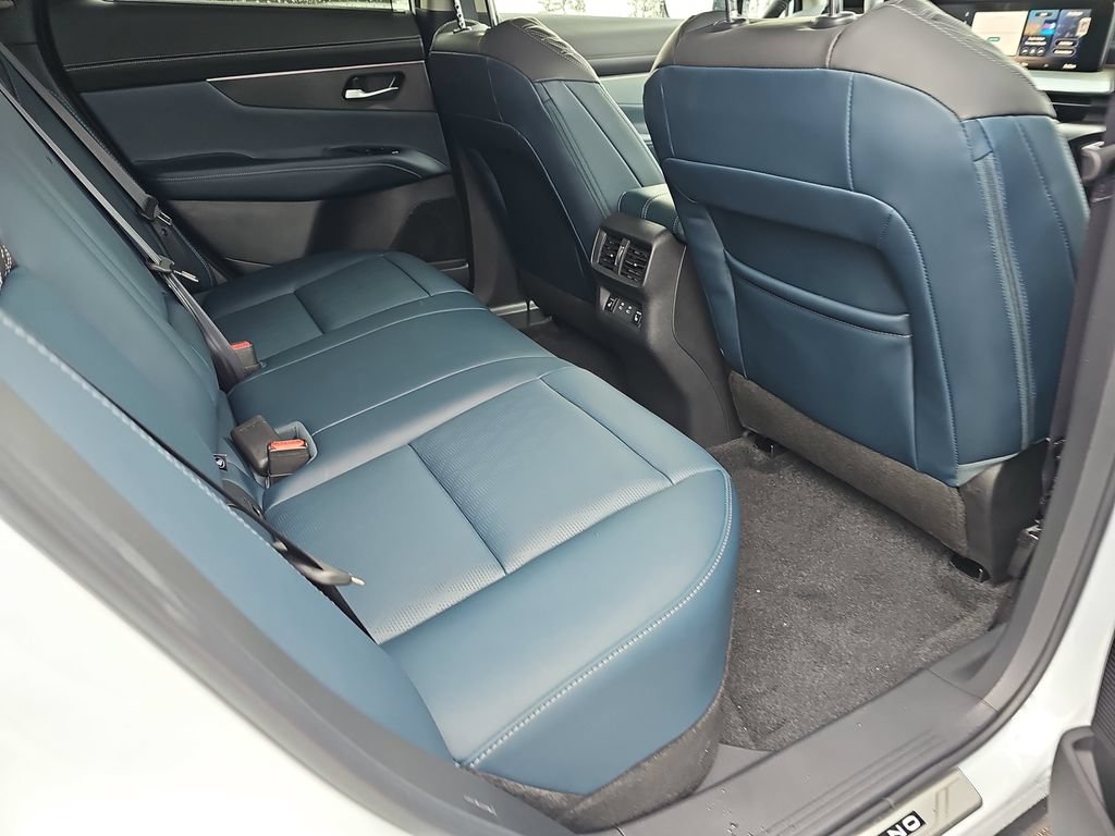 New 2026 Nissan Murano Platinum w/ Cargo Package AWD/4WD image 15