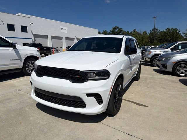 Used 2025 Dodge Durango GT w/ Blacktop Package RWD image 2