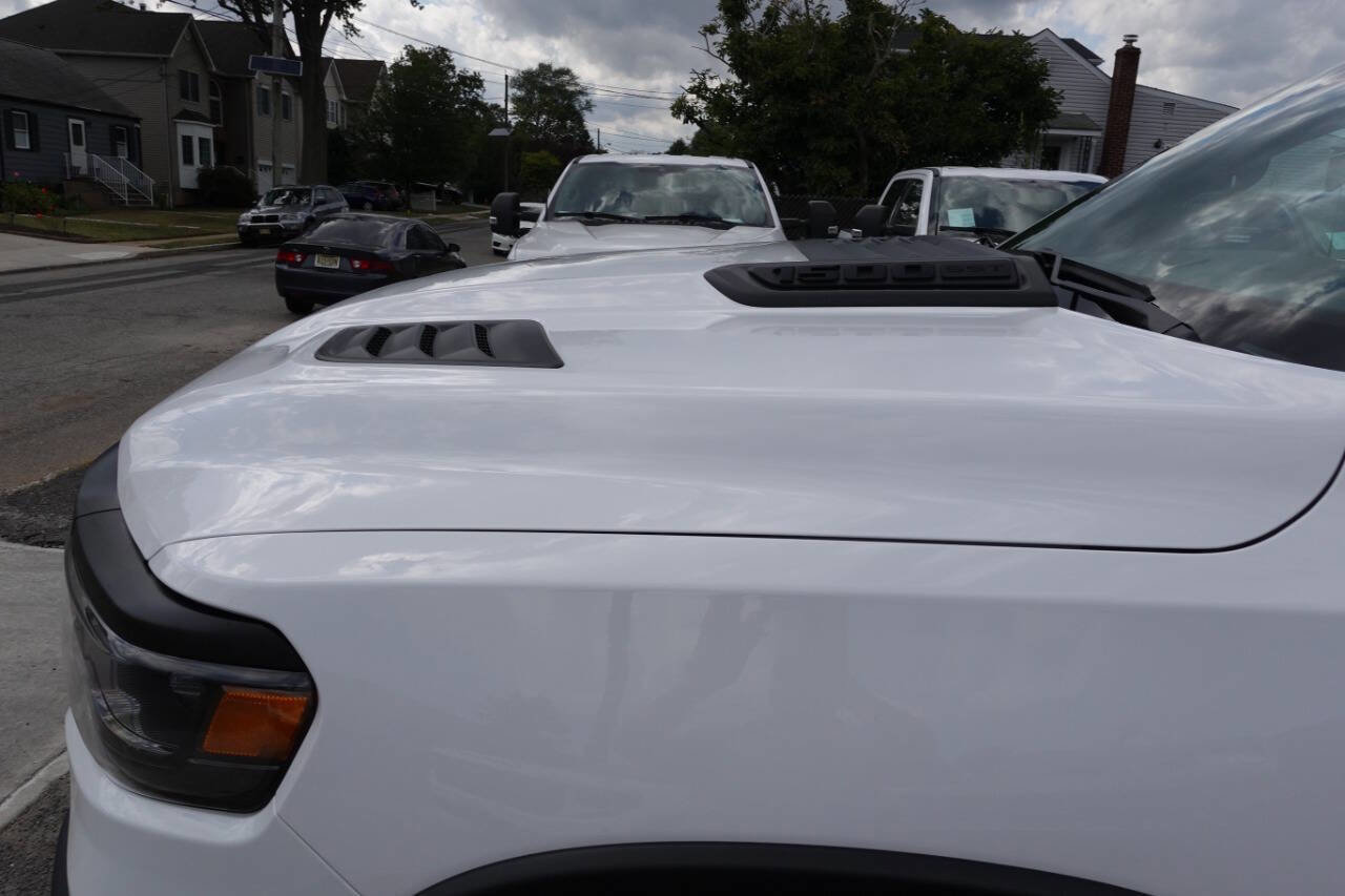 Used 2025 RAM 1500 Rebel image 8