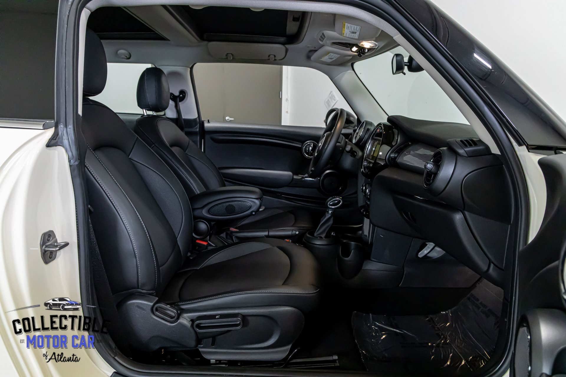 Used 2018 MINI Cooper 2-Door Hardtop image 61