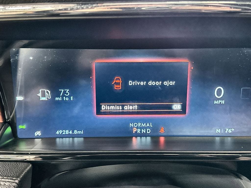 Used 2023 Lincoln Navigator Reserve AWD/4WD image 18