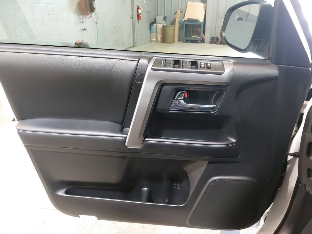 Used 2022 Toyota 4Runner TRD Sport w/ Technology Package RWD image 28