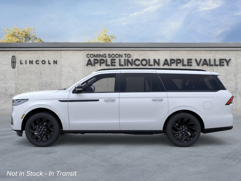 New 2026 Lincoln Navigator L Reserve AWD/4WD image 3