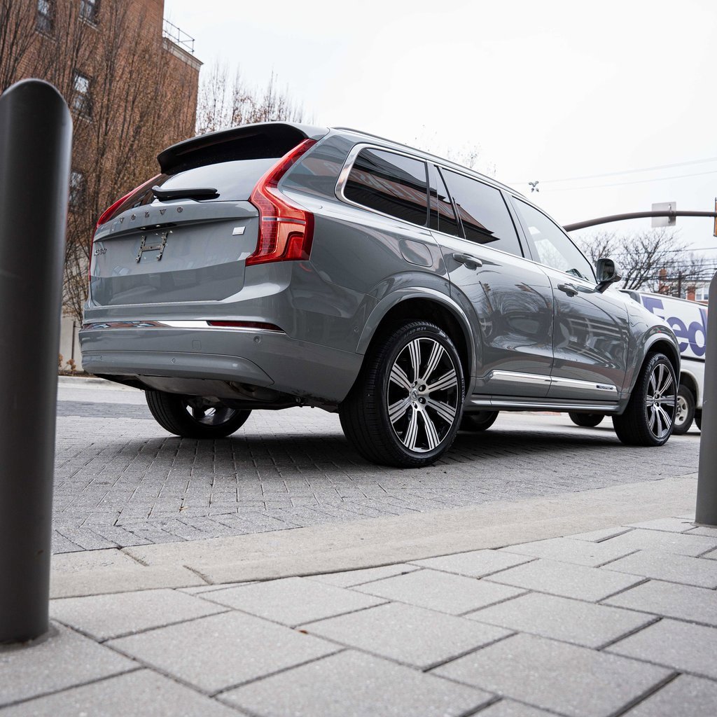 Certified 2024 Volvo XC90 T8 Plus w/ Protection Package Premier image 7