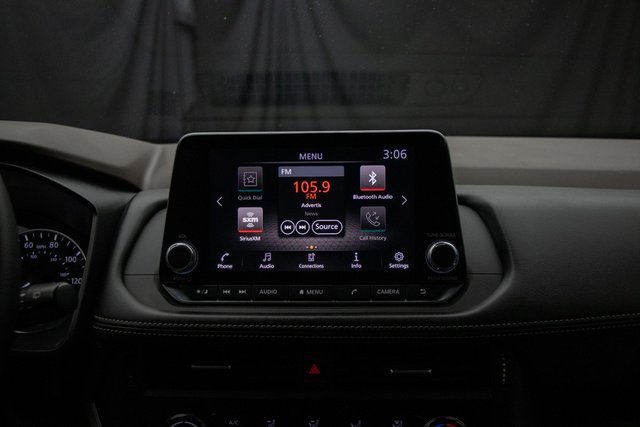 Used 2021 Nissan Rogue S image 24