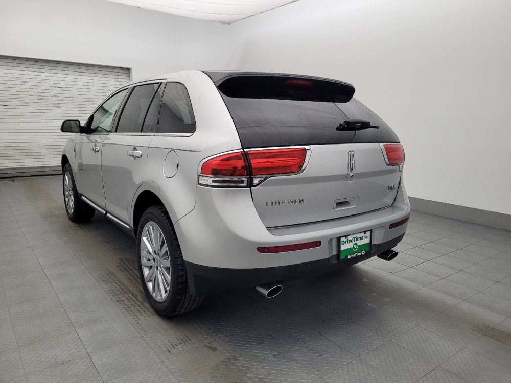 Used 2015 Lincoln MKX FWD w/ Equipment Group 102A image 5