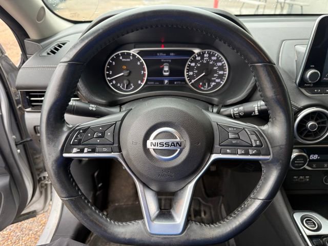 Used 2020 Nissan Sentra SV image 9