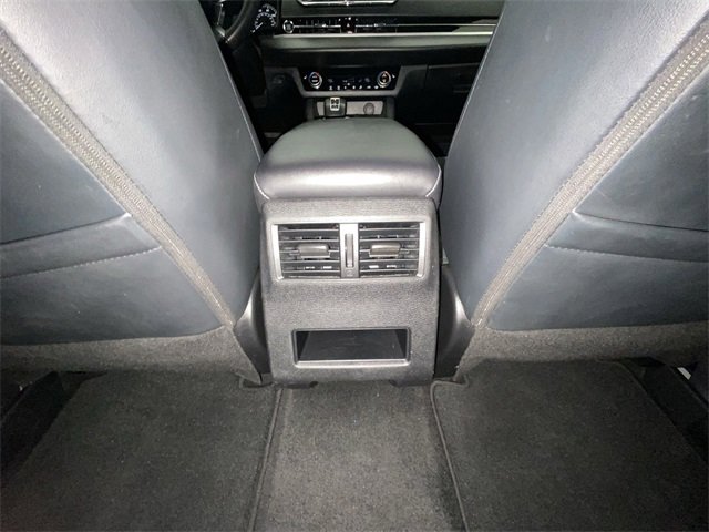 Used 2023 Mitsubishi Outlander SE image 29