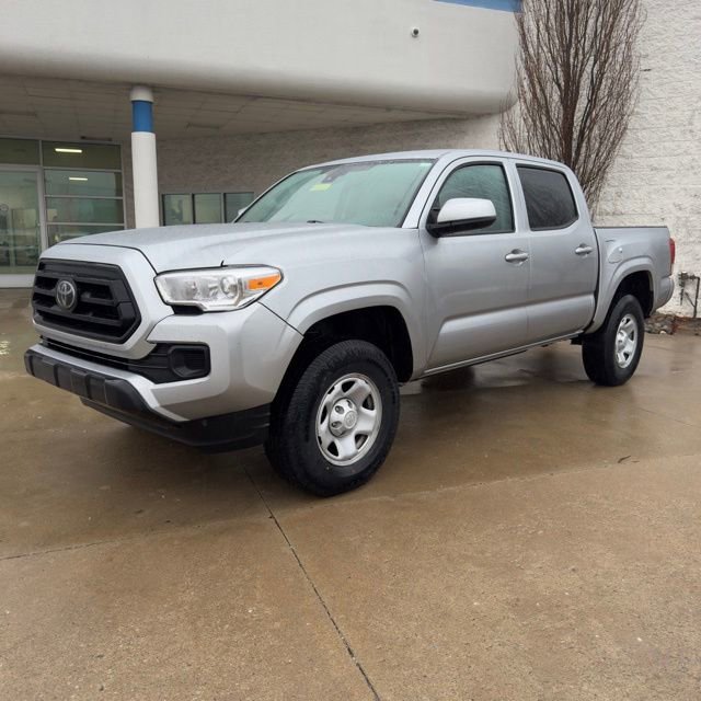 Used 2022 Toyota Tacoma SR image 7