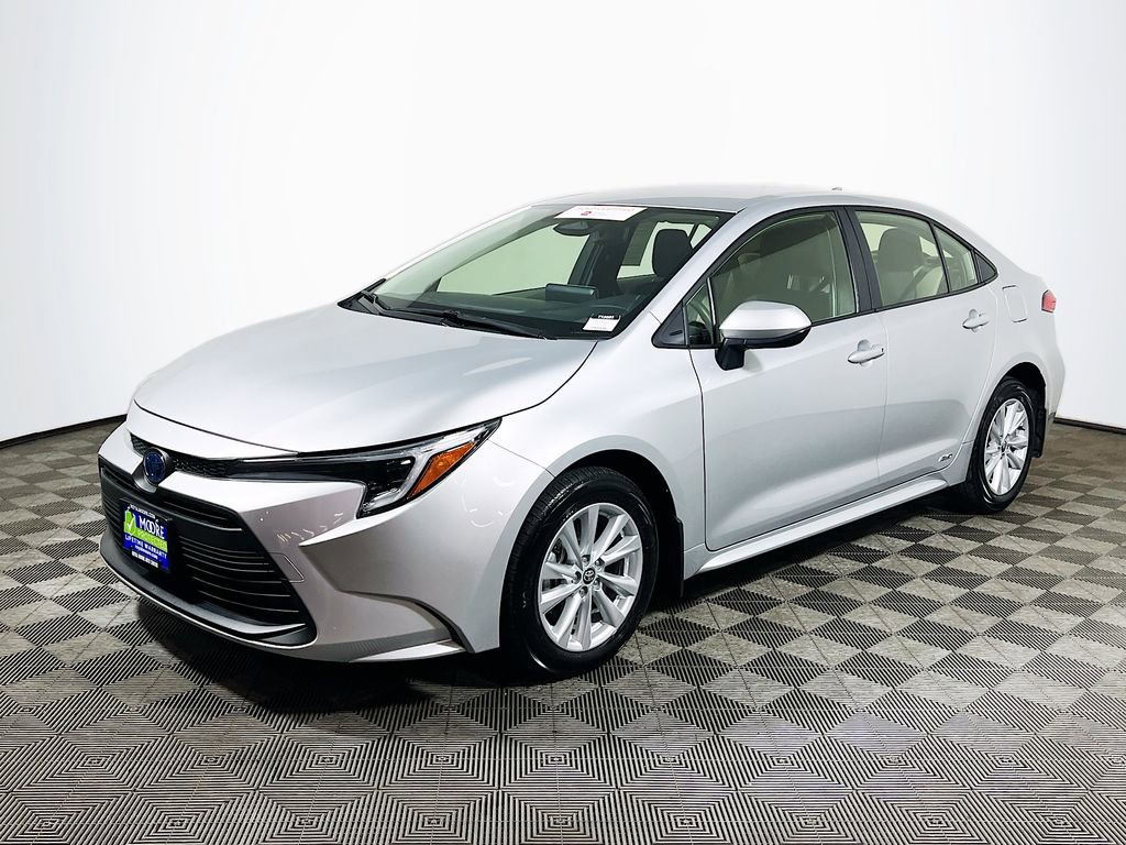 Certified 2025 Toyota Corolla LE w/ LE Premium Package AWD/4WD image 4
