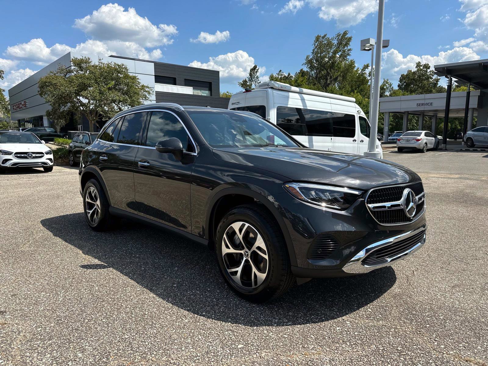 New 2026 Mercedes-Benz GLC 350e 4MATIC image 7