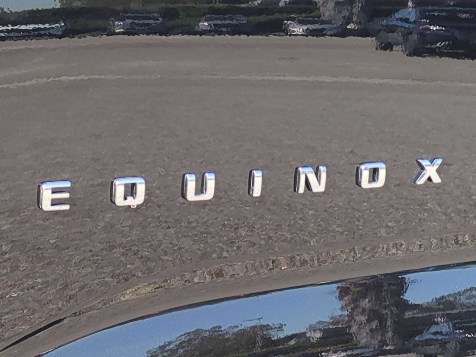 Used 2026 Chevrolet Equinox LT w/ Convenience Package II FWD image 9
