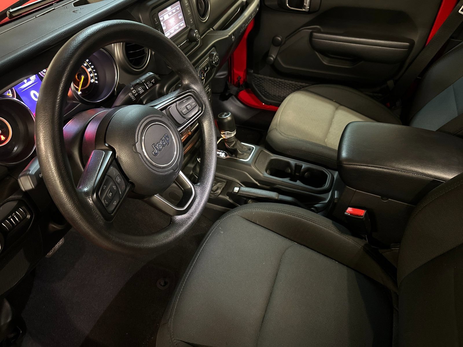Certified 2021 Jeep Wrangler Sport AWD/4WD image 9