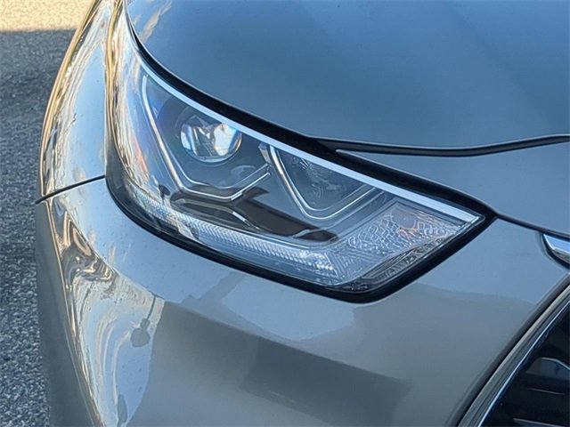 New 2026 Toyota Highlander Platinum image 10
