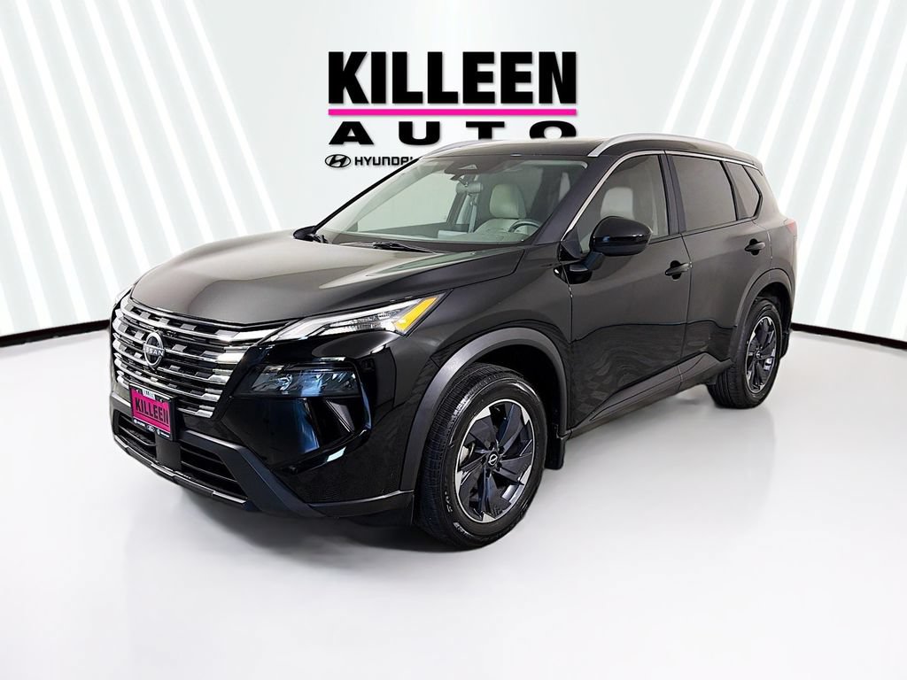 Used 2024 Nissan Rogue SV w/ SV Premium Package FWD image 3
