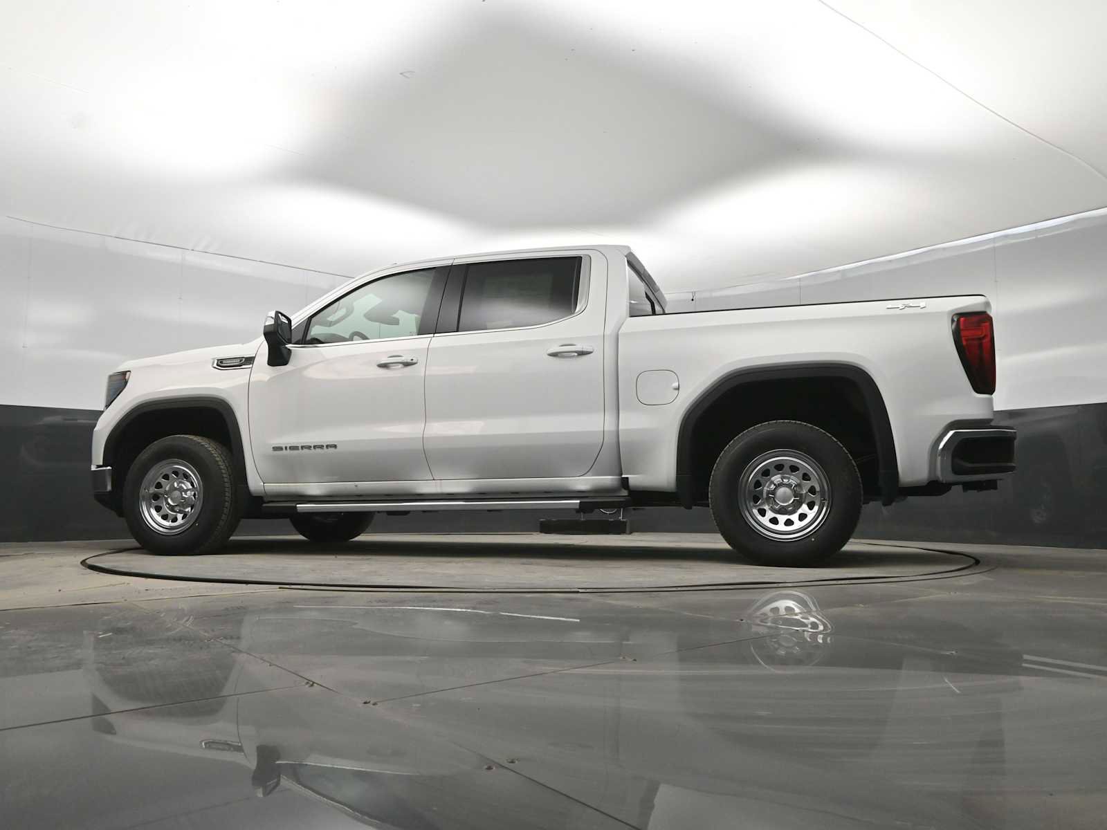 New 2026 GMC Sierra 1500 SLE w/ Preferred Package image 33