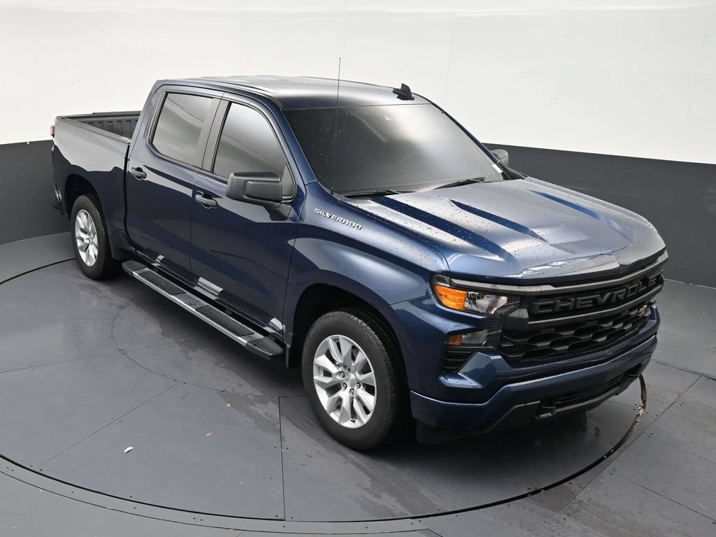 Used 2023 Chevrolet Silverado 1500 Custom RWD image 17