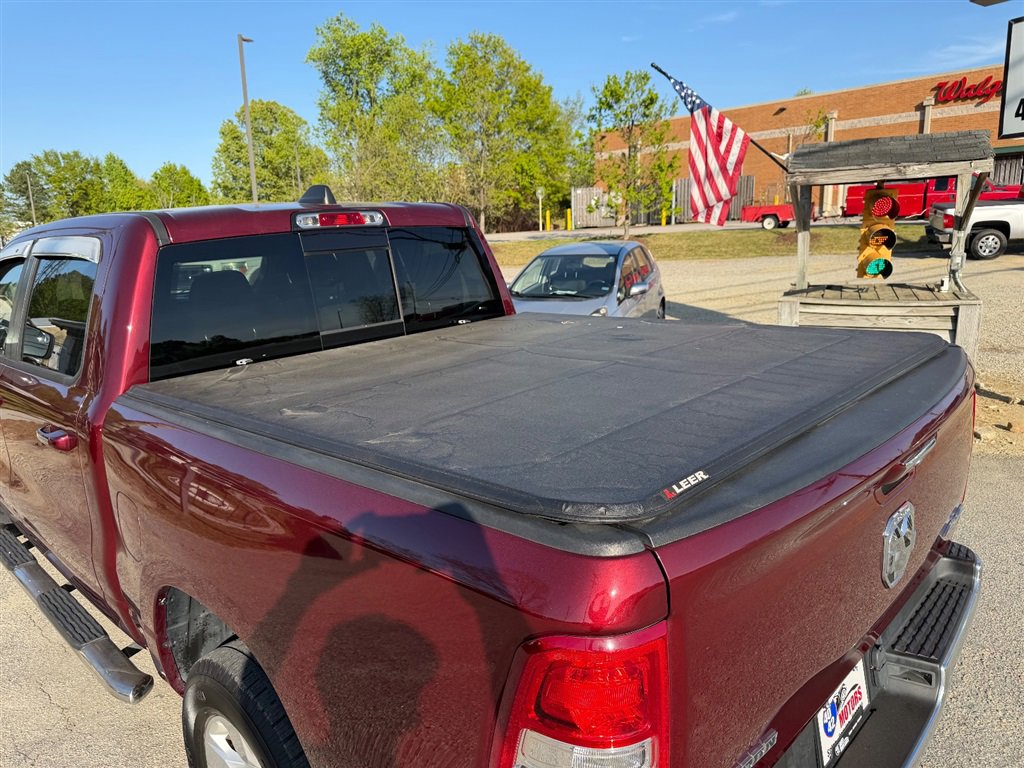 Used 2019 RAM 1500 Big Horn AWD/4WD image 17