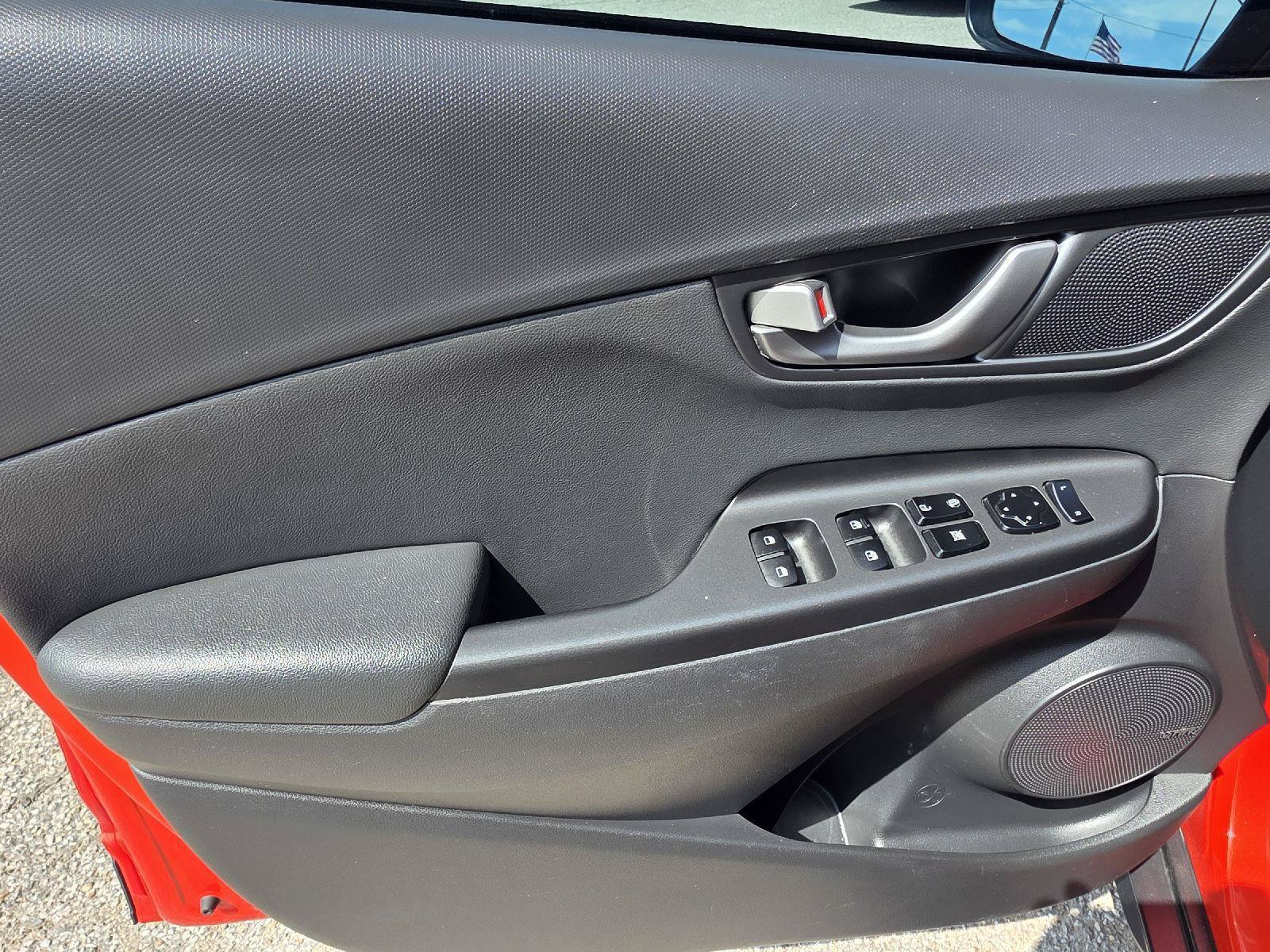 Used 2019 Hyundai Kona Ultimate AWD/4WD image 42
