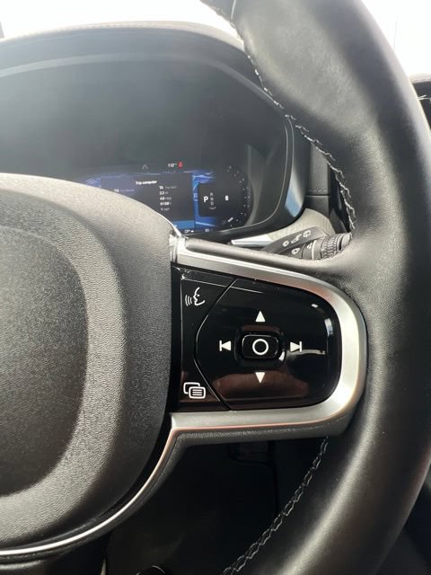 Certified 2025 Volvo XC60 B5 Ultra w/ Protection Package Premier AWD/4WD image 12