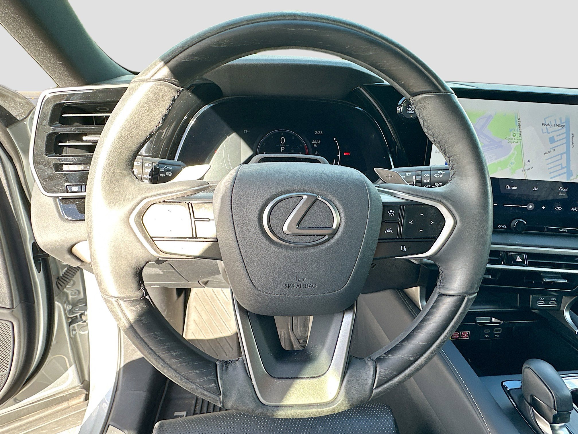 Used 2024 Lexus RX 350 w/ Luxury Package image 11