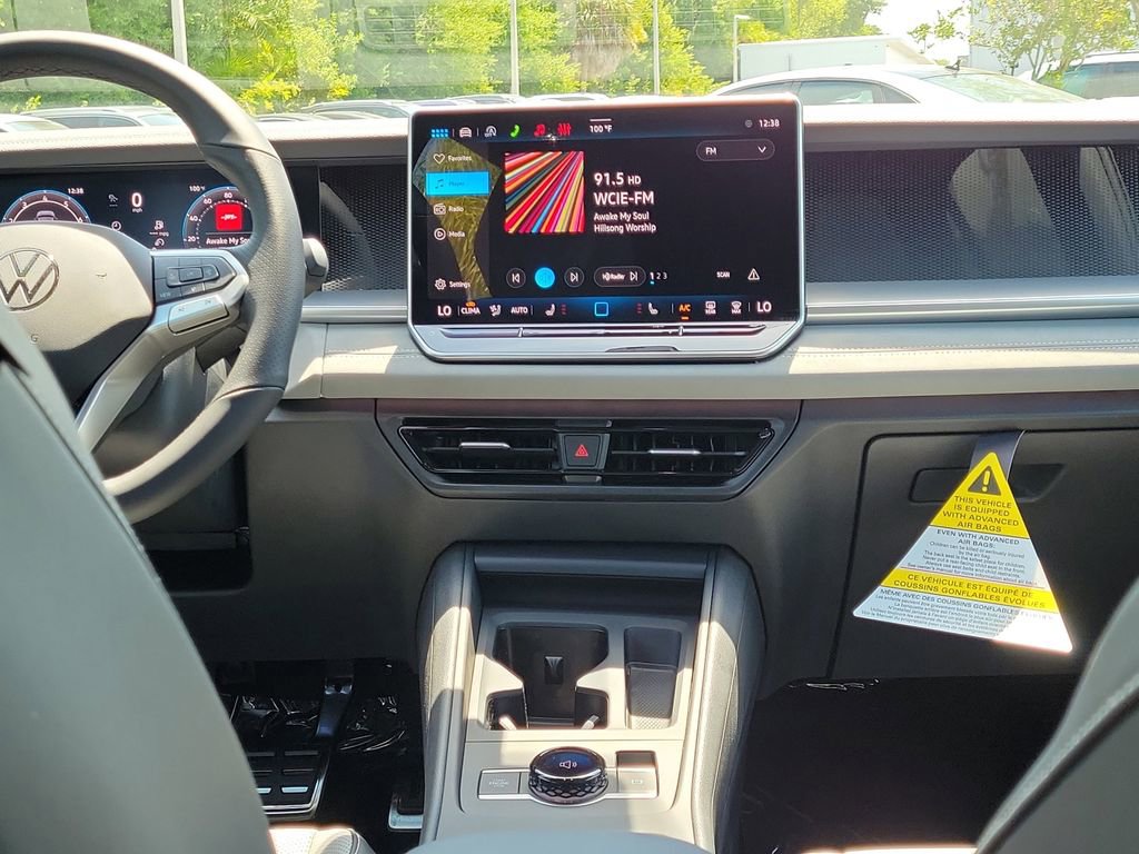 New 2026 Volkswagen Tiguan SE R-Line image 12
