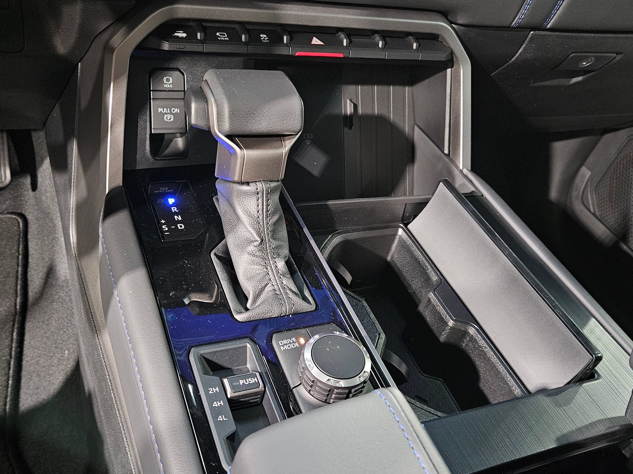 New 2026 Toyota Sequoia Platinum AWD/4WD image 19
