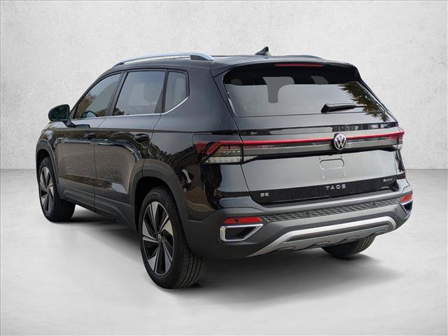 New 2026 Volkswagen Taos SE AWD/4WD image 7