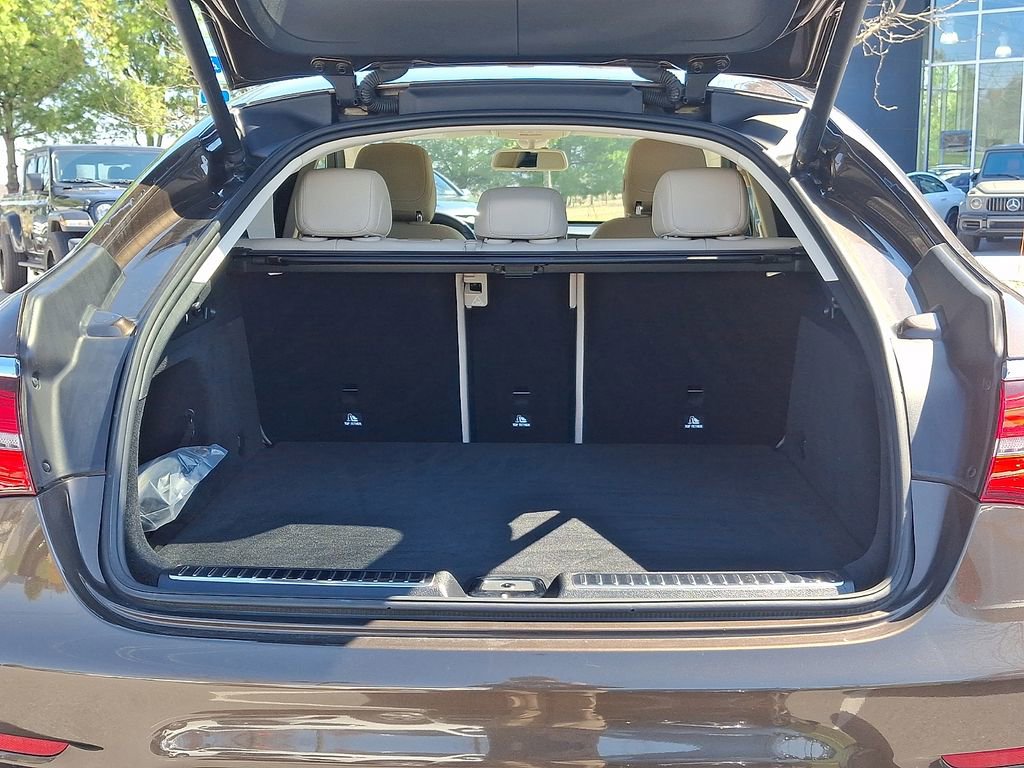 Used 2018 Mercedes-Benz GLC 300 4MATIC Coupe image 29