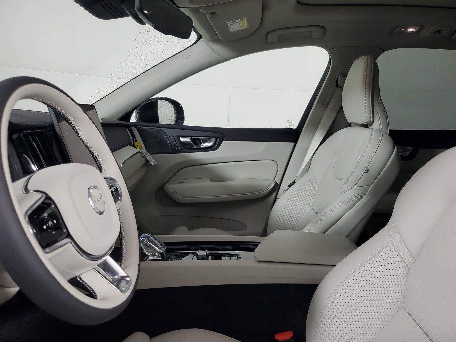 New 2026 Volvo XC60 T8 Ultra w/ Protection Package Premier AWD/4WD image 22