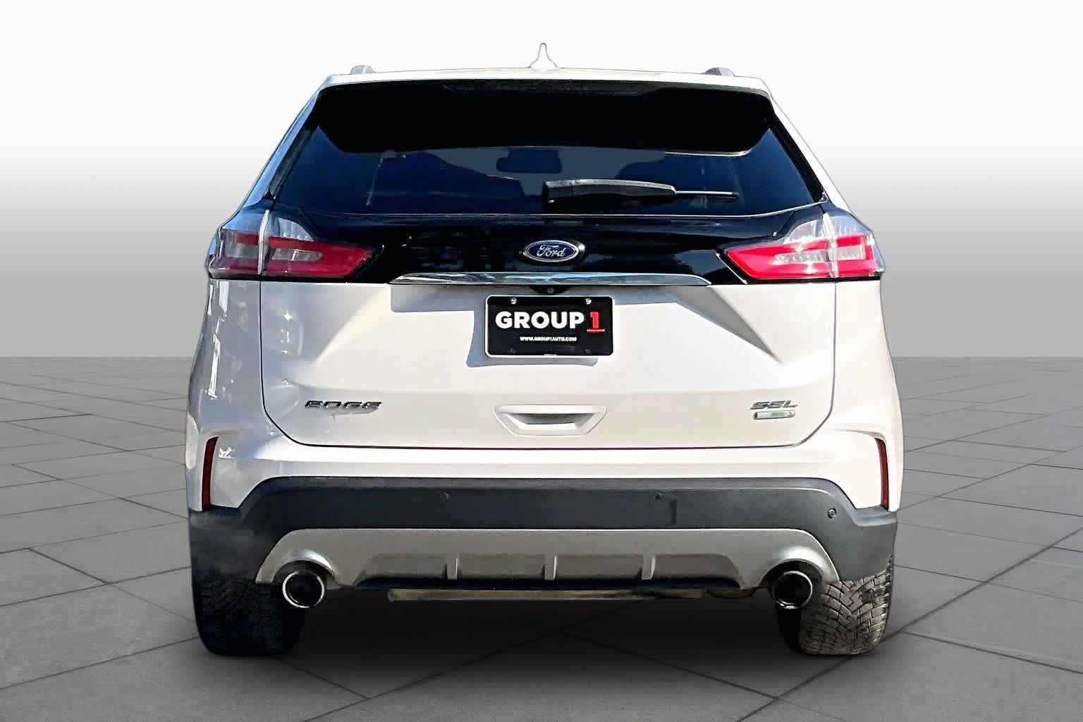 Used 2019 Ford Edge SEL w/ Equipment Group 201A FWD image 5