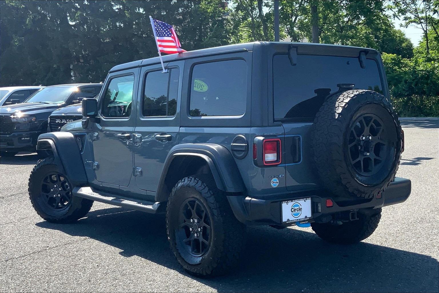 Used 2024 Jeep Wrangler Unlimited AWD/4WD image 11