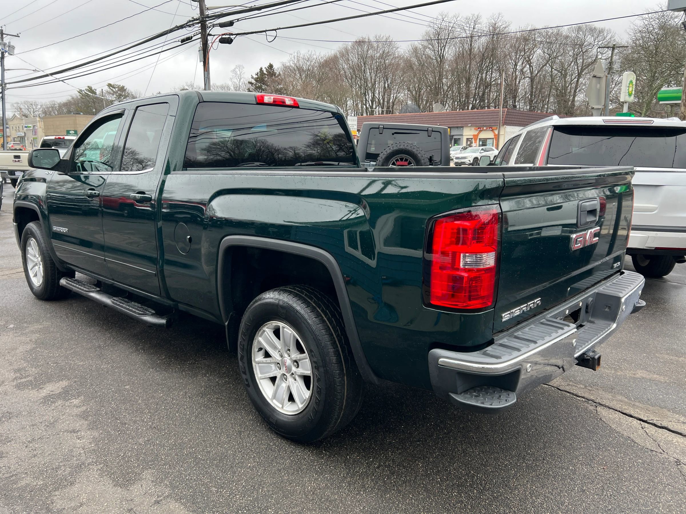Used 2014 GMC Sierra 1500 SLE w/ SLE Value Package image 3