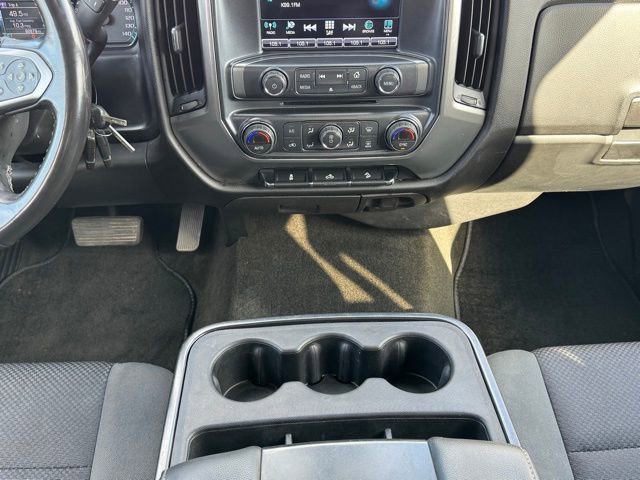 Used 2018 Chevrolet Silverado 1500 LT w/ All Star Edition image 18