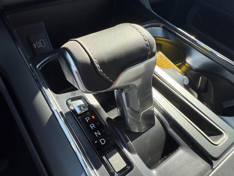 New 2025 Ford F150 Lightning Flash image 26