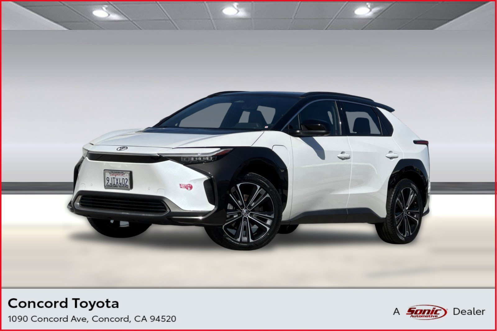 Used 2023 Toyota bZ4X FWD image 1